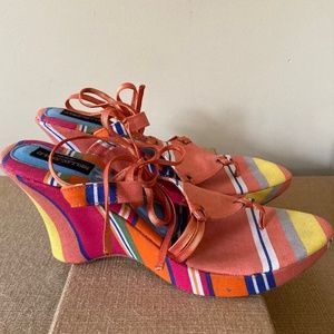 NIB Mello-World Multi-color Striped Linen Summer Wedges US 9 NEW